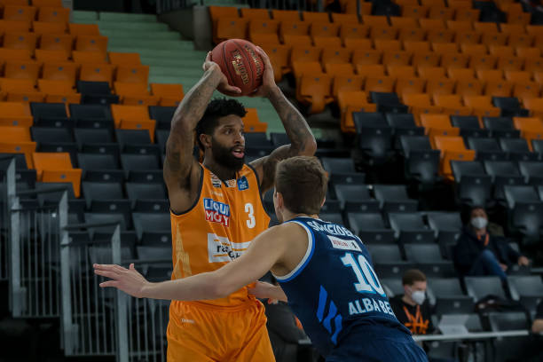 雷霆战胜 雷霆战胜