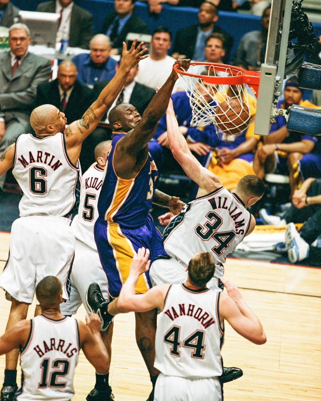 他直接参与 他直接参与